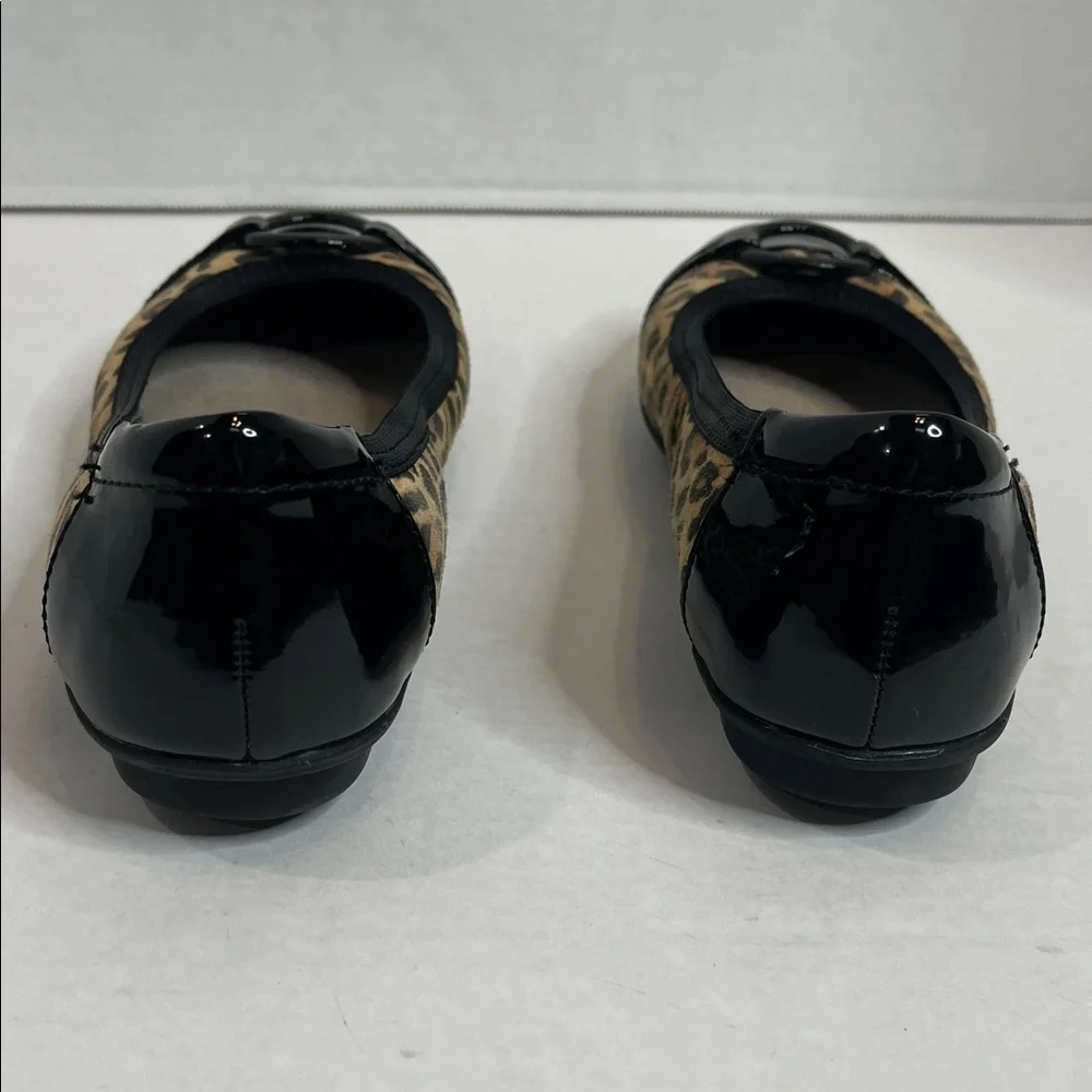 Leopard Print Women's Flats with Black Accents